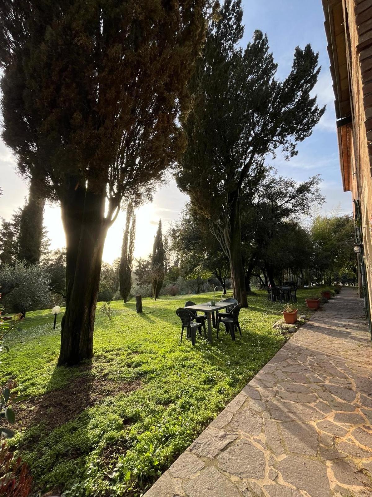 Agriturismo La Torre Di Monsindoli Siena Exterior foto