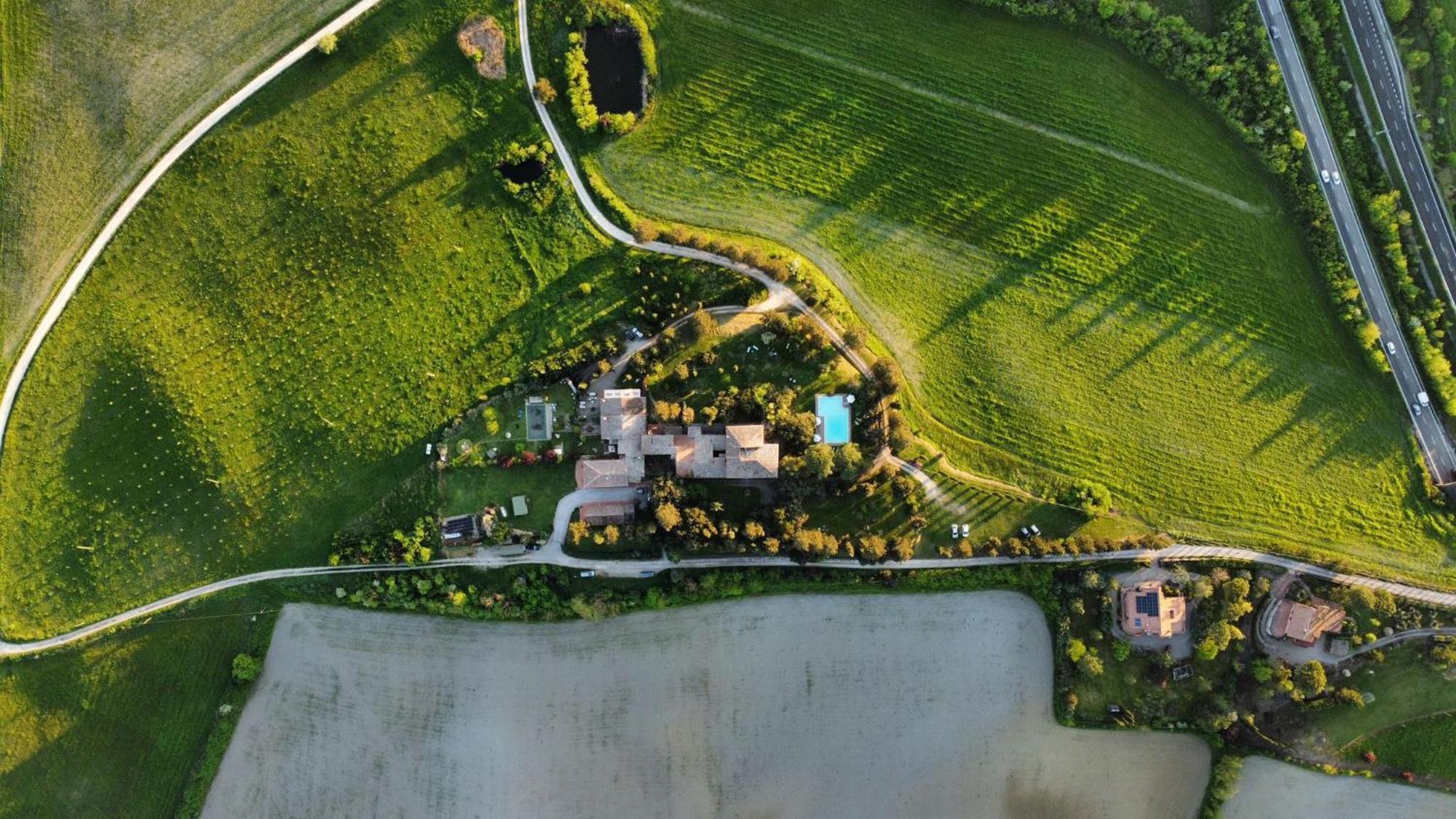 Agriturismo La Torre Di Monsindoli Siena Exterior foto